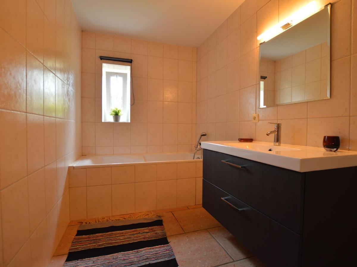Leuk Huis Met Zwembad Cetturu Pokój zdjęcie